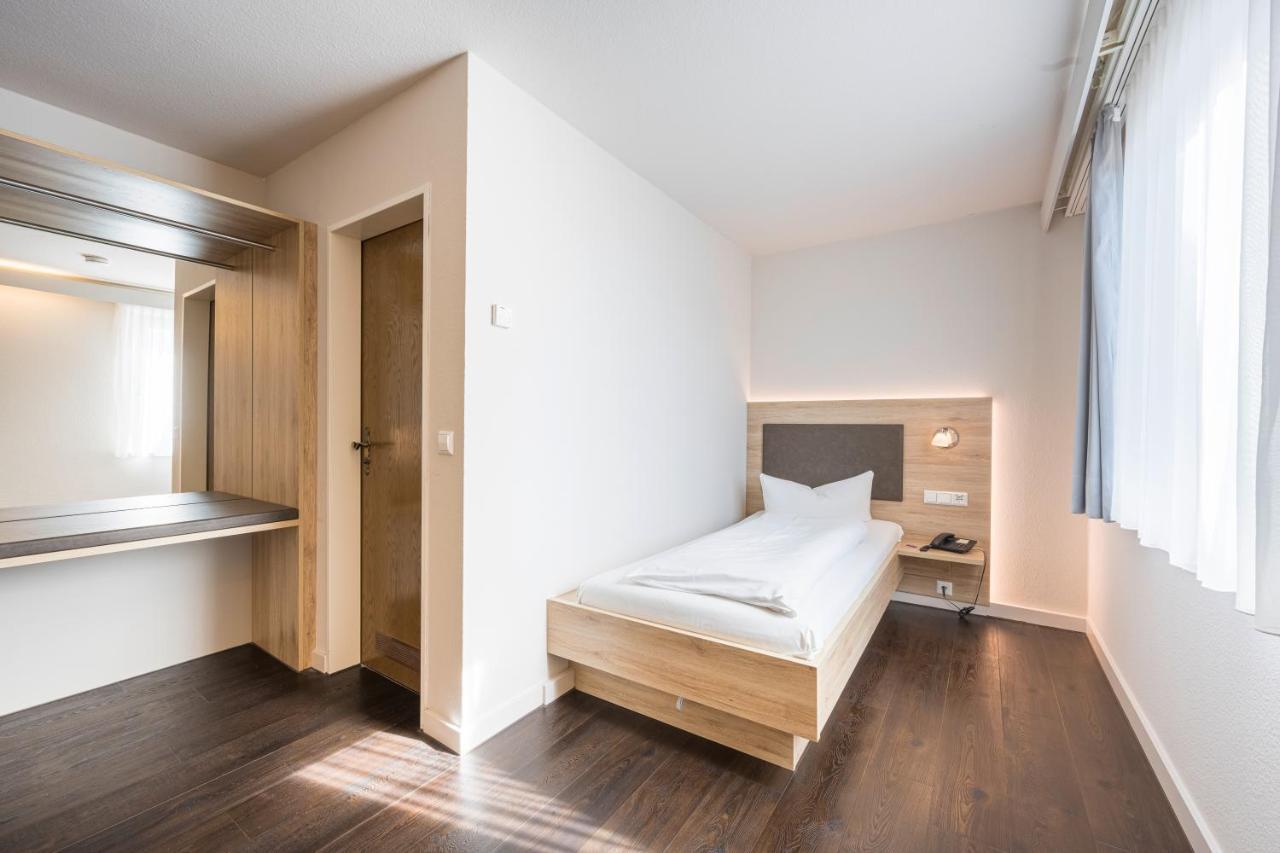Landhotel Traube Konstanz Bagian luar foto